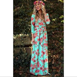 Meritt Fields Of Pretty Maxi Dress Sz M